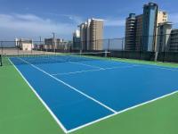 Tennis-Court